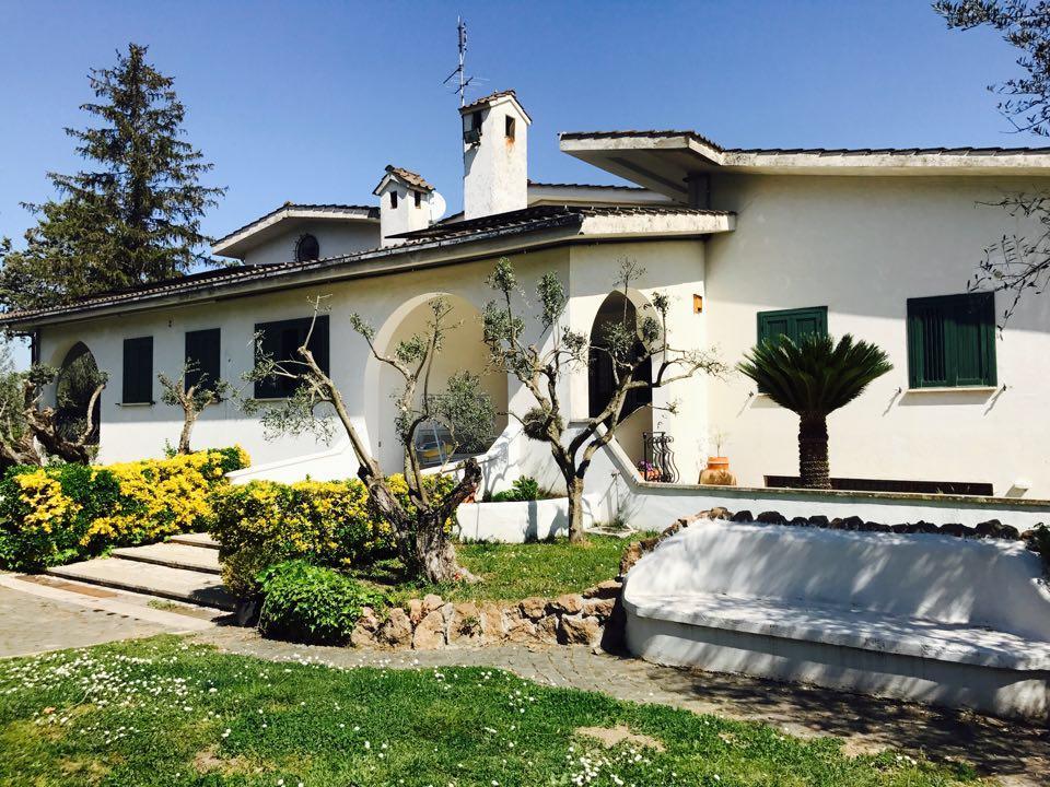 Il Pettirosso B&B グロッタフェッラータ エクステリア 写真
